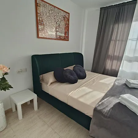 Apartamento Familiar Arcoiris Primera Linea De La Playa Appartement *