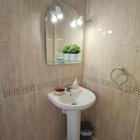 Apartamento Familiar Arcoiris Primera Linea De La Playa * Callao Salvaje