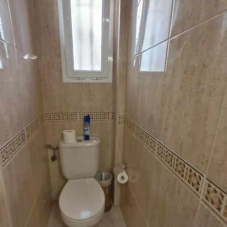Apartamento Familiar Arcoiris Primera Linea De La Playa * كالاو سالفاجي
