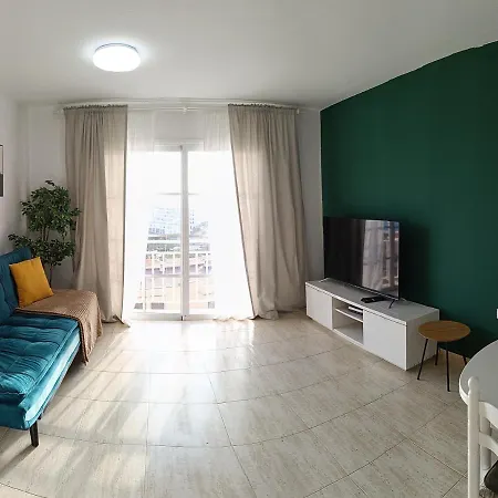 Apartamento Familiar Arcoiris Primera Linea De La Playa كالاو سالفاجي